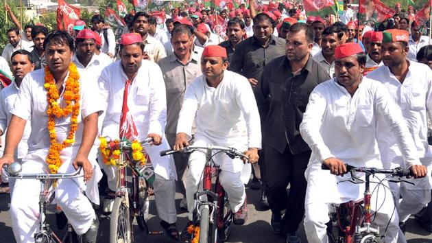 For two-and-a-half decades, Samajwadi Party’s cycle has represented a social identity that has grown stronger than the leaders who own it.(Sakib Ali/Hindustan Times)