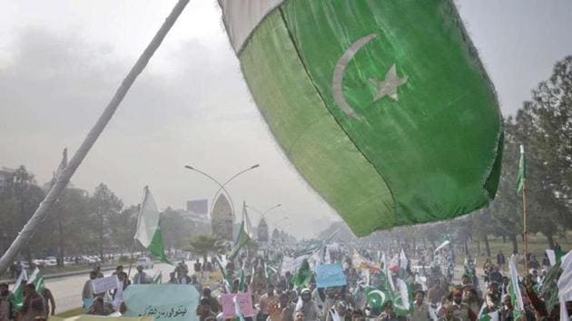 Pakistan’s army launched an operation in June 2014 to wipe out militant bases in northwestern tribal areas and bring an end to a bloody insurgency that has cost thousands of civilian lives since 2004. (Reuters file photo) Pakistan’s army launched an operation in June 2014 to wipe out militant bases in northwestern tribal areas and bring an end to a bloody insurgency that has cost thousands of civilian lives since 2004. (Reuters file photo)