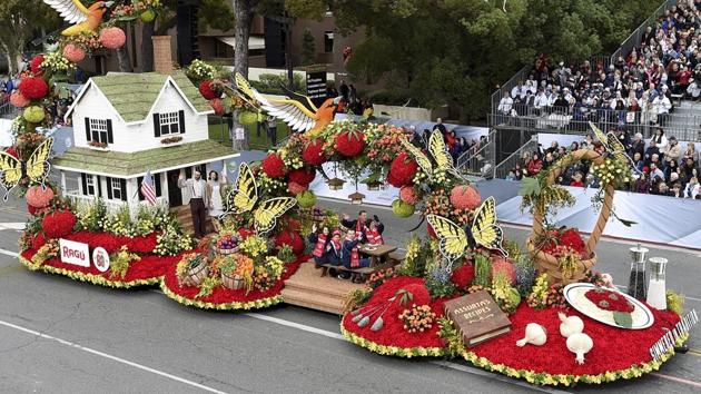 ‘Simmered in Tradition’ -- the RAGU float and winner of the National Trophy for best depiction of past, present or future life in the United States, travels down Colorado Boulevard during the 128th Rose Parade. (AP Photo) ‘Simmered in Tradition’ -- the RAGU float and winner of the National Trophy for best depiction of past, present or future life in the United States, travels down Colorado Boulevard during the 128th Rose Parade. (AP Photo)