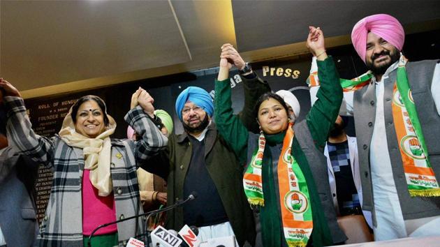 Former senior leader of the Aam Aadmi Party (AAP) Yamini Gomar joins the Congress party in presence of PPCC chief Capt Amrinder Singh in Chandigarh, Punjab on Dec 25. (PTI file photo) Former senior leader of the Aam Aadmi Party (AAP) Yamini Gomar joins the Congress party in presence of PPCC chief Capt Amrinder Singh in Chandigarh, Punjab on Dec 25. (PTI file photo)