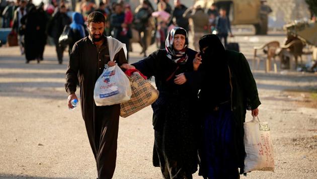 Violence claimed the lives of at least 6,878 civilian Iraqis last year, the United Nations said on Monday, as the Iraqi government struggles to maintain security nationwide (REUTERS File Photo) Violence claimed the lives of at least 6,878 civilian Iraqis last year, the United Nations said on Monday, as the Iraqi government struggles to maintain security nationwide (REUTERS File Photo)