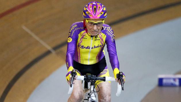 French cyclist Robert Marchand, aged 105, finishes after setting a record for distance cycled in one hour, at the velodrome of Saint-Quentin en Yvelines, outside Paris, Wednesday, Jan. 4, 2017 (Francois Mori) / AP) French cyclist Robert Marchand, aged 105, finishes after setting a record for distance cycled in one hour, at the velodrome of Saint-Quentin en Yvelines, outside Paris, Wednesday, Jan. 4, 2017 (Francois Mori) / AP)