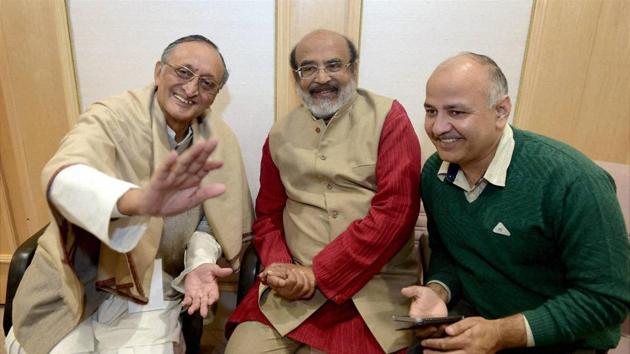 Delhi Finance ministers of West Bengal - Amit Mitra, Kerala - T M Thomas Isaac and Delhi - Manish Sisodia before the GST Council meeting at Vigyan Bhawan in New Delhi on Tuesday. (PTI) Delhi Finance ministers of West Bengal - Amit Mitra, Kerala - T M Thomas Isaac and Delhi - Manish Sisodia before the GST Council meeting at Vigyan Bhawan in New Delhi on Tuesday. (PTI)