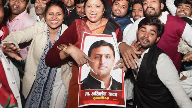 Supporters celebrate appointment of UP chief minister Akhilesh Yadav as national president of Samajwadi Party at Lucknow officeon Sunday evening.(PTI file photo)