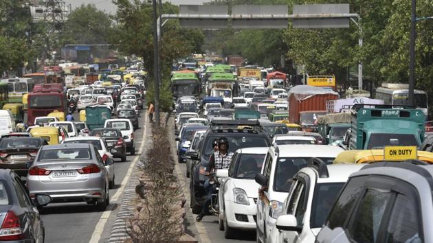 The study suggests air pollutants that can get into the brain via the blood stream can lead to neurological problems. (Saumya Khandelwal/HT Photo) The study suggests air pollutants that can get into the brain via the blood stream can lead to neurological problems. (Saumya Khandelwal/HT Photo)