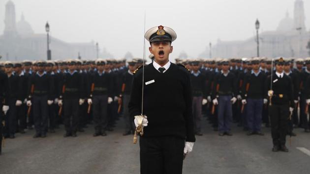 An Indian Coast Guard soldier gives a command during a practise ahead of the Republic Day parade in New Delhi, India, Thursday, Jan. 5, 2017. Indian celebrates Republic Day on Jan. 26, marking the day that its constitution came into effect in 1950. (AP Photo/Tsering Topgyal) (Tsering Topgyal / AP)
