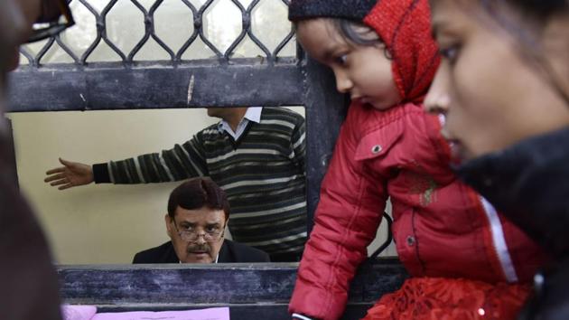 Separate guidelines for private schools, those unaided and those built on DDA land, will cause confusion among the parents. (Saumya Khandelwal/HT Photo) Separate guidelines for private schools, those unaided and those built on DDA land, will cause confusion among the parents. (Saumya Khandelwal/HT Photo)