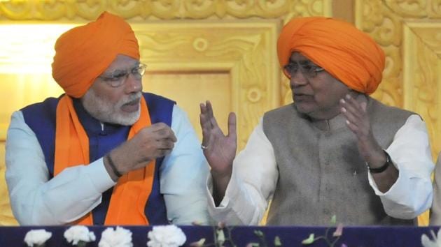 Prime Minister Narendra Modi and Bihar CM Nitish Kumar during the 350th birth anniversary of Sikh Guru Gobind Singh Ji in Patna on Thursday. (AP Dube / HT Photo) Prime Minister Narendra Modi and Bihar CM Nitish Kumar during the 350th birth anniversary of Sikh Guru Gobind Singh Ji in Patna on Thursday. (AP Dube / HT Photo)