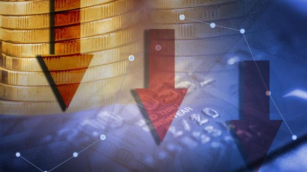 India’s economic growth is estimated to slow to 7.1 percent in the current fiscal year ending March 31 compared to 7.6 percent last year. (Representative image) India’s economic growth is estimated to slow to 7.1 percent in the current fiscal year ending March 31 compared to 7.6 percent last year. (Representative image)
