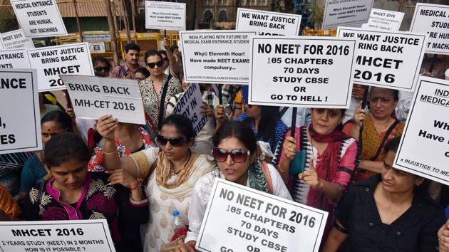 Parents protesting against the implementation of NEET last year.(HT File Photo)