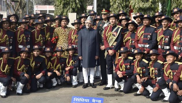 Vice-president Hamid Ansari poses with students of Scindia School Band after inaugurating the NCC Republic Day Camp on Friday.  (Vipin Kumar/HT PHOTO) 