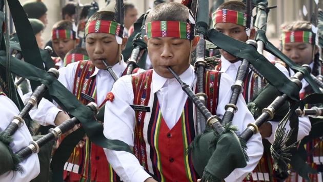 Band of Government Mizo High School, Aizawl, performs during the inauguration of NCC Republic Day Camp 2017 by vice-president Hamid Ansari at Delhi Cantonment Parade Ground in New Delhi on Friday.  (Vipin Kumar/HT PHOTO) 