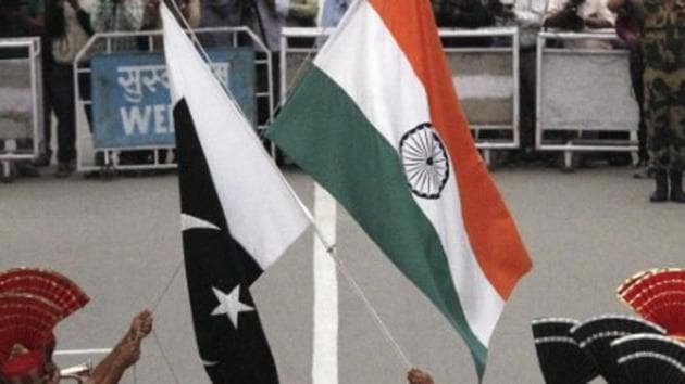 Pakistan’s Permanent Representative to the United Nations Ambassador Maleeha Lodhi delivered the dossier on “India’s interference and terrorism” in Pakistan to the UN chief along with a letter from Pakistan Prime Minister’s Adviser on Foreign Affairs Sartaj Aziz.(Reuters File Photo)