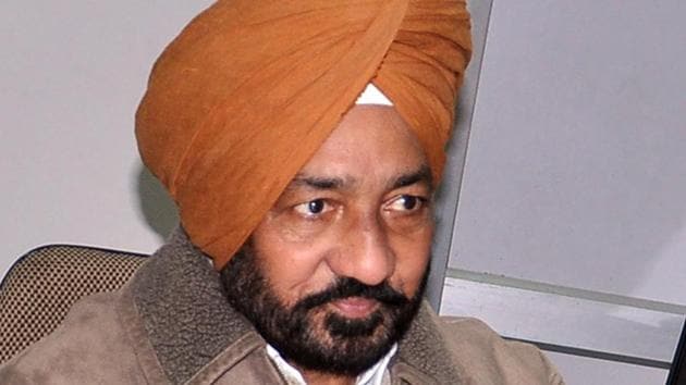 Punjab CM Badal ‘favourite’, Ravinder Singh, remains PRTC MD after ...