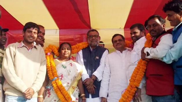 Trinamool leaders at Dhusra rally in East Singhbhum district on Saturday. (HT Photo) Trinamool leaders at Dhusra rally in East Singhbhum district on Saturday. (HT Photo)