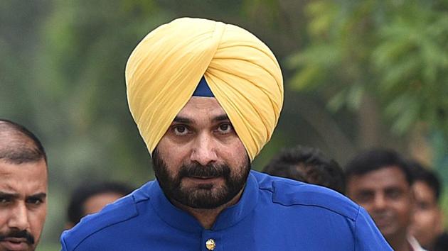 Both Sidhu and his wife had quit the BJP last year over differences with the top leadership.(HT Photo)