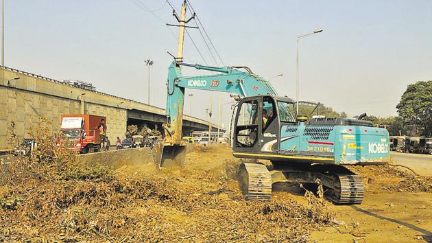 Underpass work has started at Iffco Chowk on Delhi-Gurgaon Expressway. (Parveen Kumar/HT Photo) Underpass work has started at Iffco Chowk on Delhi-Gurgaon Expressway. (Parveen Kumar/HT Photo)