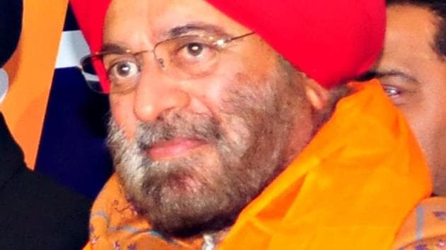 General JJ Singh(retd) joined the Shiromani Akali Dal on Saturday. (HT Photo) General JJ Singh(retd) joined the Shiromani Akali Dal on Saturday. (HT Photo)