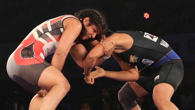 Sakshi Malik once again shone through in the Pro Wrestling League but her team Delhi Sultans lost to Punjab Royals 5-2.(Hindustan Times)