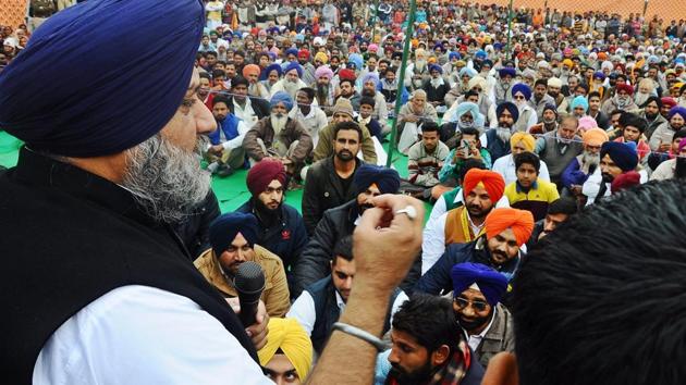 Sukhbir Singh Badal began his election campaign by addressing rallies on Sunday in Jalalabad(HT Photo)