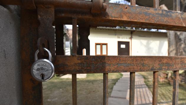 Thieves broke three locks to enter the house and they got inside through the first floor door. (Representative image) Thieves broke three locks to enter the house and they got inside through the first floor door. (Representative image)