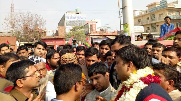 Officials booked and sent into preventive arrest Rashid Malik for organising a roadshow, which violated the election code of conduct and prohibitory orders. (HT Photo) Officials booked and sent into preventive arrest Rashid Malik for organising a roadshow, which violated the election code of conduct and prohibitory orders. (HT Photo)