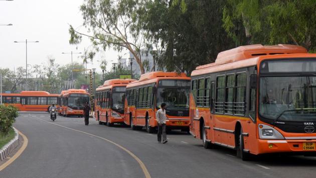 The move is aimed as a step towards rationalising bus routes in Delhi and decreasing the headway or waiting time for buses. (Sushil Kumar/HT Photo) The move is aimed as a step towards rationalising bus routes in Delhi and decreasing the headway or waiting time for buses. (Sushil Kumar/HT Photo)