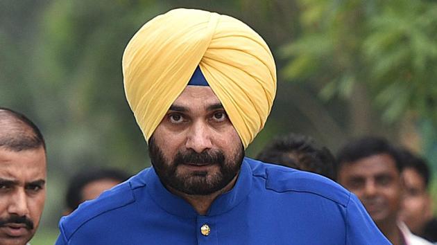 Navjot Singh Sidhu had represented Amritsar in the Lok Sabha between 2004 and 2014 and had accused BJP of using him as a “decorative piece” and trying to keep him out of Punjab.(HT File photo)