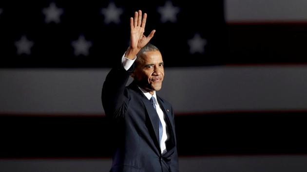 US President Barack Obama acknowledges the crowd as he arrives to deliver his farewell address in Chicago, Illinois, US.(Reuters Photo) US President Barack Obama acknowledges the crowd as he arrives to deliver his farewell address in Chicago, Illinois, US.(Reuters Photo)