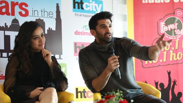 The stars enthusiastically answered all  questions asked by their fans. (amal ks/ht photo) 