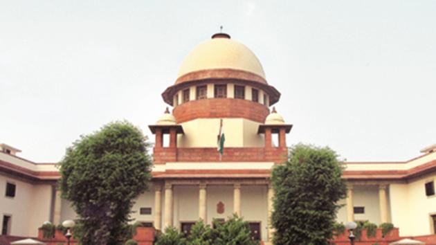 The Supreme Court asked the state to consider setting up a centre to provide lifelong medical treatment to all the victims. It hoped the government would look into the feasibility of making such a facility available.(Sunil Saxena/Hindustan Times)