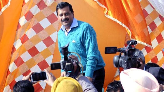 AAP chief Arvind Kejriwal at a rally near Patiala on Wednesday, January 11. (Bharat Bhushan/HT) AAP chief Arvind Kejriwal at a rally near Patiala on Wednesday, January 11. (Bharat Bhushan/HT)