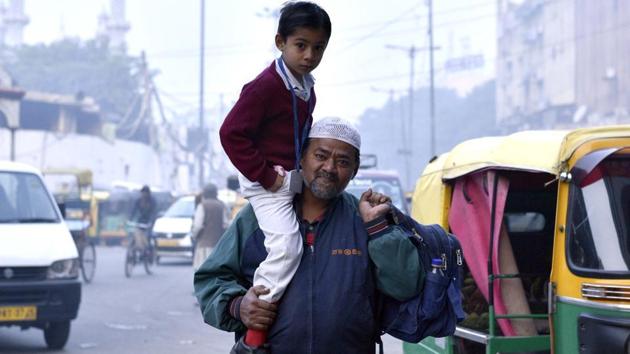 Municipal primary schools in Delhi will be closed till January 19 in view of the extreme cold conditions prevailing in the city. (HT Photo) Municipal primary schools in Delhi will be closed till January 19 in view of the extreme cold conditions prevailing in the city. (HT Photo)