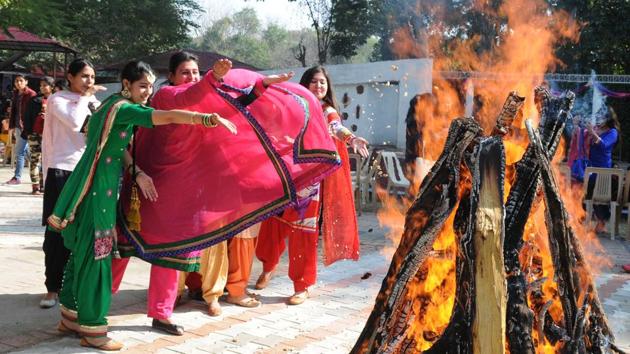 Girls during Lohri festival celebration at MCM College, Sector 36 in Chandigarh on Friday. (Anil Dayal/HT Photo)