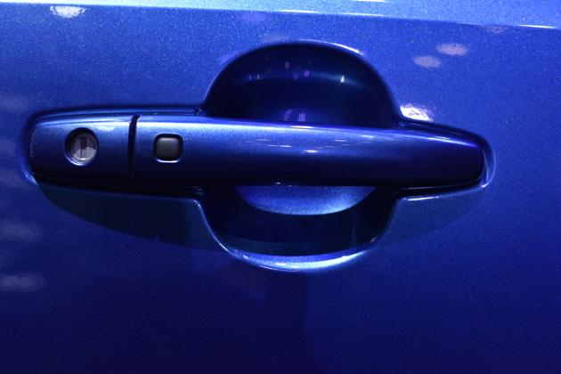 A closeup of the door handle with a built in receiver for keyless entry. (Virendra Singh Gosain/HT PHOTO) 