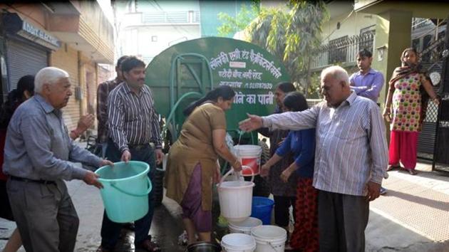 Water supply was hit in vast parts of central, north Delhi, and under NDMC and Delhi Cantonment on Sunday due to “dangerously high” levels of ammonia in raw water. (HT File Photo) Water supply was hit in vast parts of central, north Delhi, and under NDMC and Delhi Cantonment on Sunday due to “dangerously high” levels of ammonia in raw water. (HT File Photo)