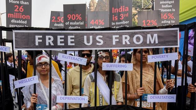 Participants participates in the Dream run. (kunal patil/ht photo) 