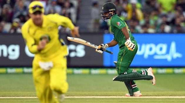 Pakistan cricket team’s stand-in skipper Mohammad Hafeez (R) scored 72 runs as the visitors chased Australia cricket team’s total of 220 in 47.4 overs. (AFP) Pakistan cricket team’s stand-in skipper Mohammad Hafeez (R) scored 72 runs as the visitors chased Australia cricket team’s total of 220 in 47.4 overs. (AFP)
