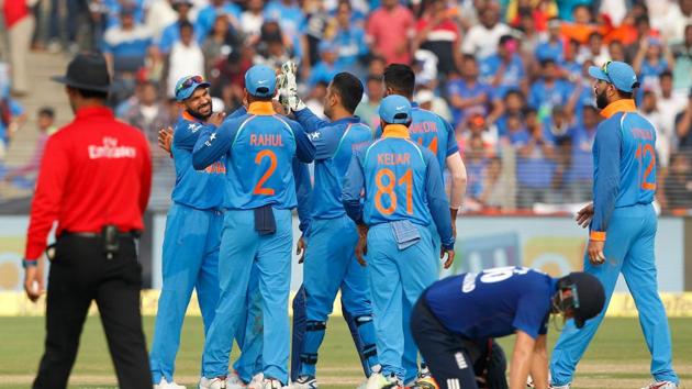 England continued to gain momentum in the middle overs and set a good platform for the death. (Photo by: Deepak Malik/ BCCI/ SPORTZPICS) 