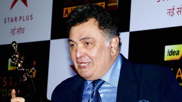 In his memoir, Khullam Khulla, actor Rishi Kapoor comes across as the straight arrow that he is known to be as he walks the reader through his life, warts and all. (Gurpreet Singh/ HT Photo) In his memoir, Khullam Khulla, actor Rishi Kapoor comes across as the straight arrow that he is known to be as he walks the reader through his life, warts and all. (Gurpreet Singh/ HT Photo)