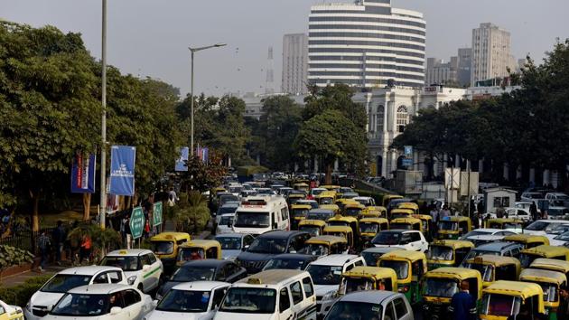 Traffic jam witnessed at Connaught Place in New Delhi on January 3, 2016. (HT file photo) Traffic jam witnessed at Connaught Place in New Delhi on January 3, 2016. (HT file photo)