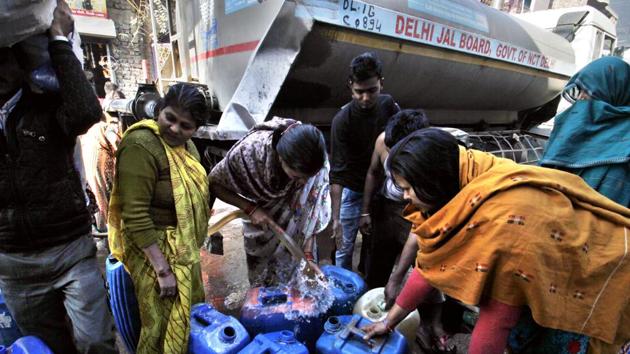 Three major water treatment plants had to be shut down due to high ammonia level in the raw water from the Yamuna.(Sanchit Khanna/HT Photo) Three major water treatment plants had to be shut down due to high ammonia level in the raw water from the Yamuna.(Sanchit Khanna/HT Photo)