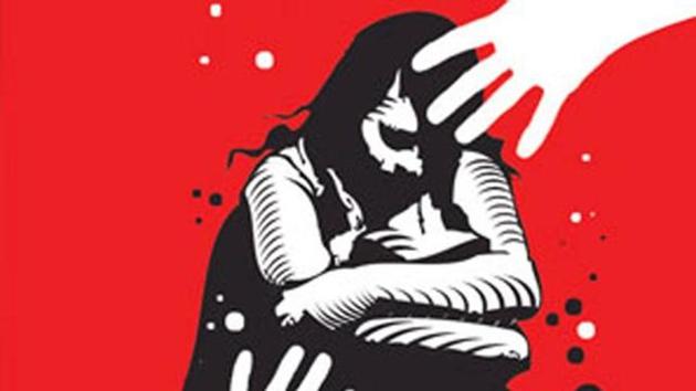 A minor school girl from Kalahandi, set afire by miscreants last week for resisting eve-teasing, succumbed to her injuries on Tuesday after a week-long battle for survival at a hospital in Rourkela(HT Graphics)