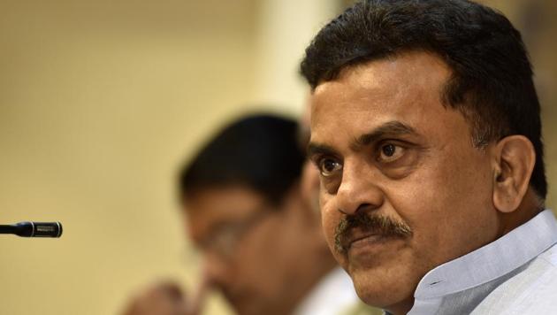 The party’s Mumbai president, Sanjay Nirupam, said that the supply of water was possible if the water tanker mafia menace could be weeded out.(HT File)