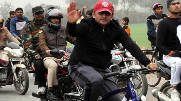 Chief minister Akhilesh Yadav rides a bicyle, the SP’s poll symbol. The Election Commission ruled in favour of the CM in the family fued within the Samajwadi Party. (HT File Photo) Chief minister Akhilesh Yadav rides a bicyle, the SP’s poll symbol. The Election Commission ruled in favour of the CM in the family fued within the Samajwadi Party. (HT File Photo)