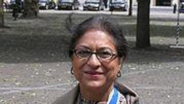 Noted Pakistani human rights lawyer and activist Asma Jahangir spoke on ‘Religious Intolerance and its Impact on Democracy’ at the 2017 Amartya Sen lecture at the London School of Economics.(Twitter/Asma Jahangir) Noted Pakistani human rights lawyer and activist Asma Jahangir spoke on ‘Religious Intolerance and its Impact on Democracy’ at the 2017 Amartya Sen lecture at the London School of Economics.(Twitter/Asma Jahangir)