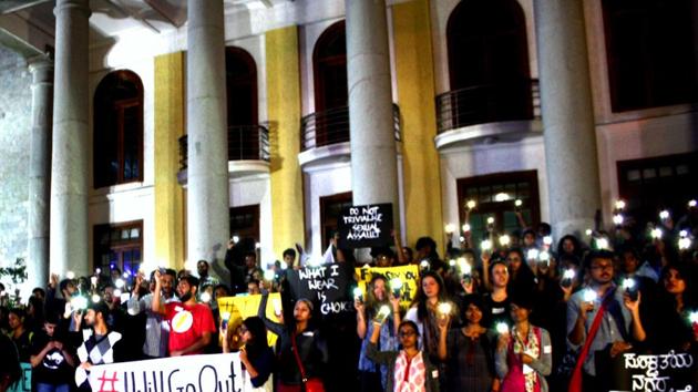 Women and men gathered for a protest in Bengaluru(Photo courtesy: Night in my Shining Armour)