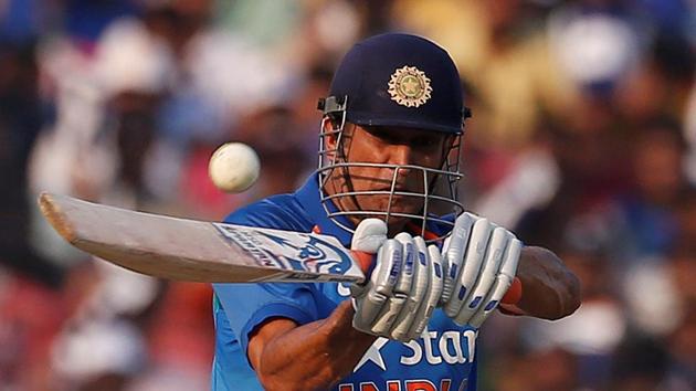 Mahendra Singh Dhoni on way to his 10th One-day International century, in the second India vs England ODI in Cuttack on Thursday.(REUTERS)