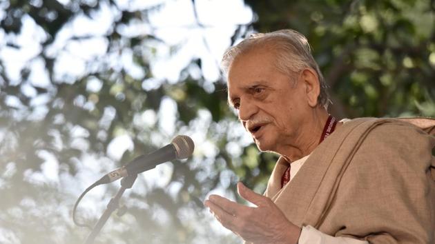 Poet-lyricist Gulzar during the opening session at the Jaipur Literature Fest 2017 on Thursday.(Saumya Khandelwal/HT Photo)