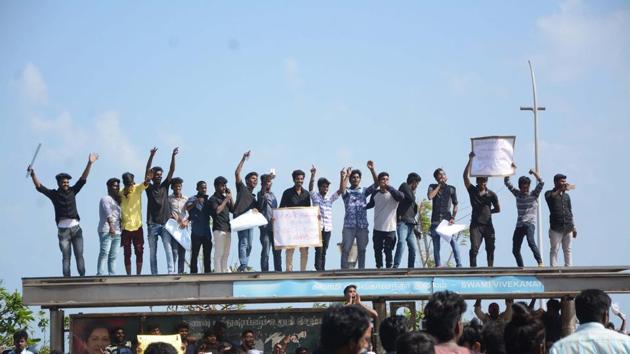 Protesters stage demonstrations seeking lifting of the ban on the bull-taming sport Jallikattu , in Chennai on Wednesday (V. Srinivasulu / Hindustan Times) Protesters stage demonstrations seeking lifting of the ban on the bull-taming sport Jallikattu , in Chennai on Wednesday (V. Srinivasulu / Hindustan Times)